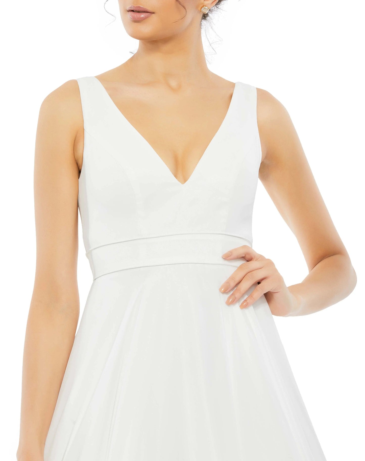 White Sleeveless V Neck Chiffon Ball Gown